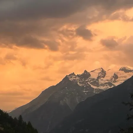 Atelier 1786 Bed & Breakfast Staldenried